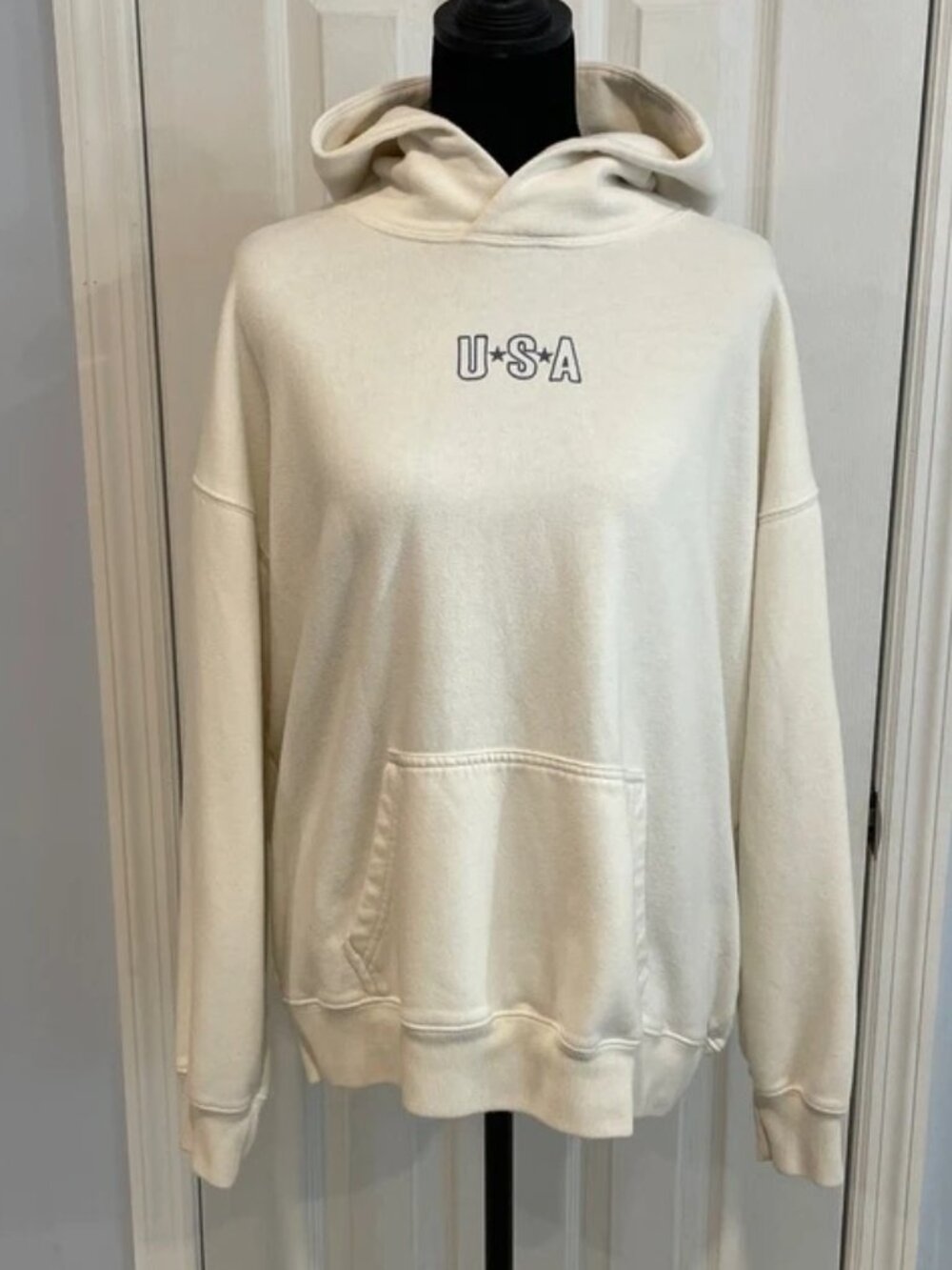 Hollister Women’s Beige Oversized Hoodie Sweatshirt S